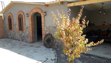 Фотографии Гостевой дом Garden House Akhaltsikhe г. Ахалцихе (Грузия) №4 Фото Гостевой дом Garden House Akhaltsikhe г. Ахалцихе 4