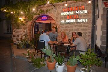 Фотографии Гостевой дом Guesthouse Millennium Rabathi г. Ахалцихе (Грузия) №1 Фото Гостевой дом Guesthouse Millennium Rabathi г. Ахалцихе 1