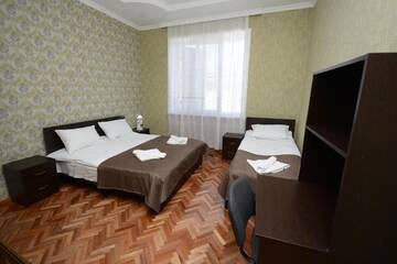 Фото номера Cемейный номер с собственной ванной комнатой Гостевой дом Olimpo Guest House г. Ахалцихе 3