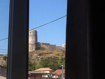Фото номера Трехместный номер с собственной ванной комнатой Гостевой дом Castle г. Ахалцихе 22