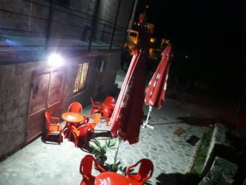 Фото номера Стандартный трехместный номер Отель Hotel Rabathi г. Ахалцихе 14