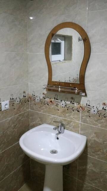 Фото номера Трехместный номер с собственной ванной комнатой Гостевой дом Zukas Hause г. Ахалцихе 5