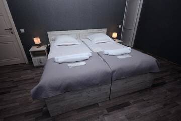 Фото номера Двухместный номер с 1 кроватью или 2 отдельными кроватями Отель Hotel Terrace Rabath г. Ахалцихе 3