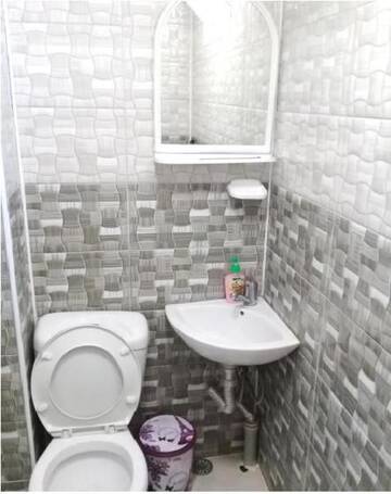 Фото номера Двухместный номер Делюкс с 1 кроватью и ванной Гостевой дом Red house г. Ахалцихе 13